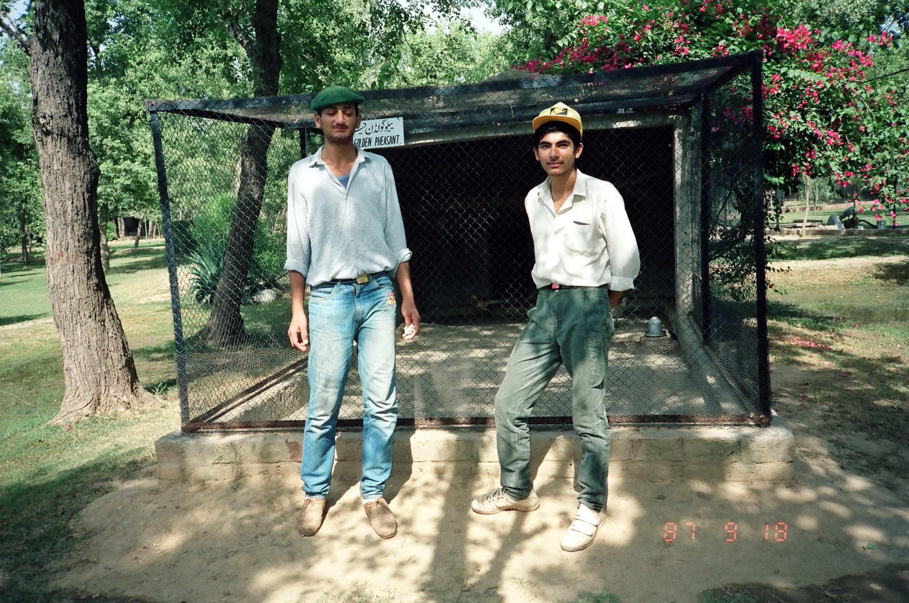 🛤️ Mehboob, Aamir & Wasi: The 10-Mile Walk - Trekking the Railway Tracks Back to Lahore 10